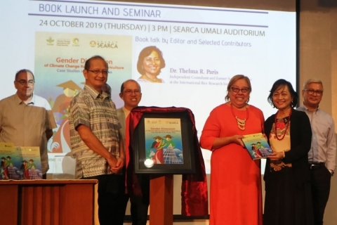 SEARCA and CCAFS launch book on &quot;gendered&quot; climate change research in SEA